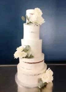 Photos-site-sb-gourmandise-chelles-cake-design-wedding-cake-traiteur-paris-nude-cake-roses
