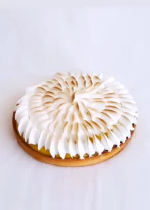 Tarte-citron-merinugee-sb-gourmandise-chelles-cake-design-wedding-cake-traiteur-paris
